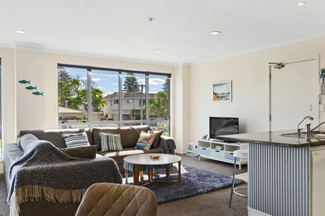 Photo of property in 6/19 Victoria Road, Mount Maunganui, 3116