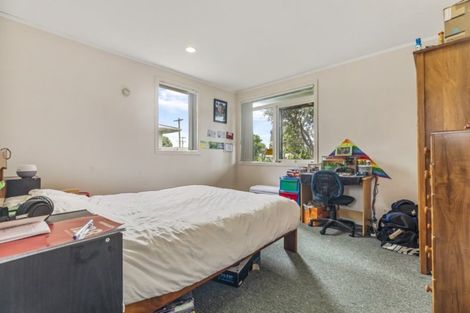 Photo of property in 34 The Crescent, Waihi Beach, 3611