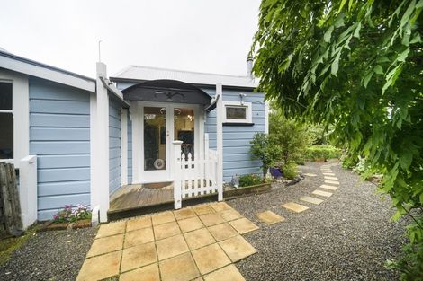 Photo of property in 211 Cambridge Avenue, Ashhurst, 4810