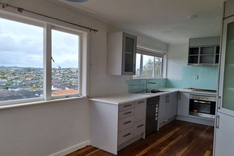 Photo of property in 602 East Coast Road, Pinehill, Auckland, 0630