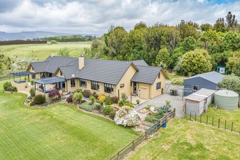 Photo of property in 100 Lea Grove, Levin, 5572