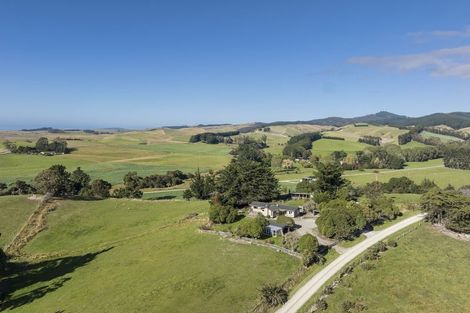 Photo of property in 83 Duncan Road, Hampden, 9410