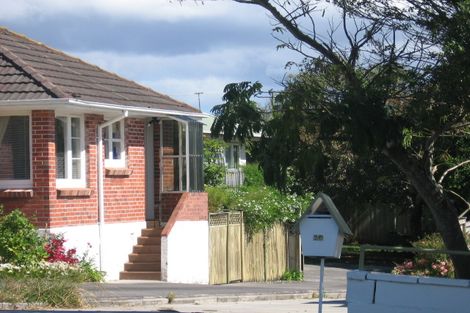 Photo of property in 24a Koromiko Street, New Lynn, Auckland, 0600
