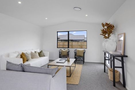 Photo of property in 26 Rosalind Avenue, Darfield, 7510