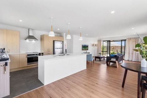 Photo of property in 125 Penetaka Heights, Pyes Pa, Tauranga, 3112