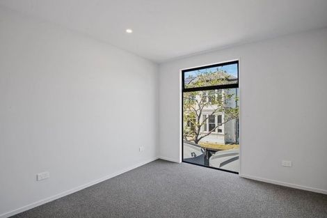 Photo of property in 7/10 New Brighton Road, Shirley, Christchurch, 8061