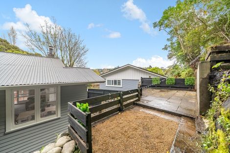 Photo of property in 5 John Street, Stokes Valley, Lower Hutt, 5019
