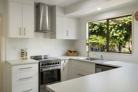 Photo of property in 9 Rosemary Place, Katikati, 3129