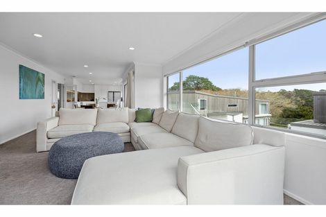Photo of property in 54 Aberdeen Road, Campbells Bay, Auckland, 0620