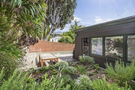 Photo of property in 31 Aro Street, Aro Valley, Wellington, 6021