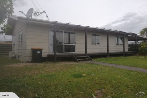 Photo of property in 20 Hilton Grove, Kelvin Grove, Palmerston North, 4414