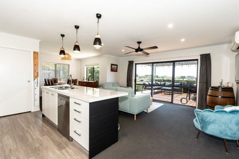 Photo of property in 25 Sylvester Crescent, Flagstaff, Hamilton, 3210