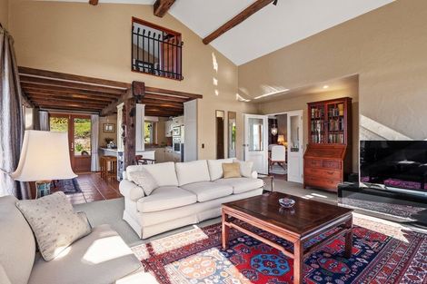 Photo of property in 1 Garland Terrace, Kelvin Heights, Queenstown, 9300