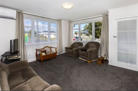 Photo of property in 1/19 Clouston Park Road, Clouston Park, Upper Hutt, 5018