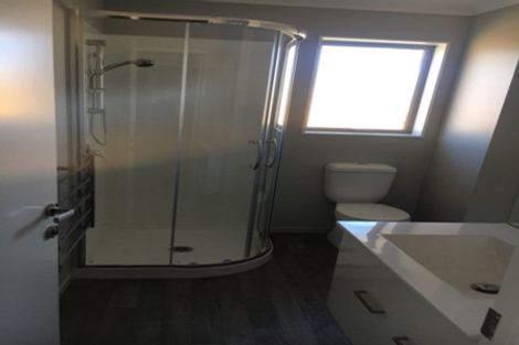 Photo of property in 24 Reuben Avenue, Brooklyn, Wellington, 6021