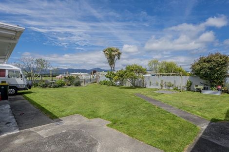 Photo of property in 14 Cobham Street, Levin, 5510