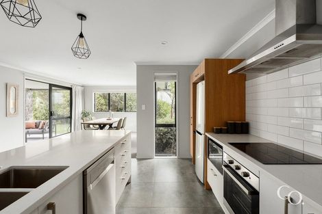 Photo of property in 14 Cowell Crescent, Pyes Pa, Tauranga, 3112