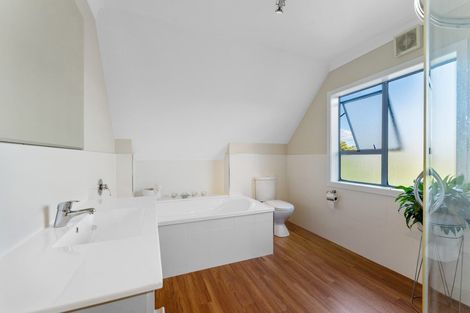 Photo of property in 40 Joseph Banks Drive, Whitby, Porirua, 5024