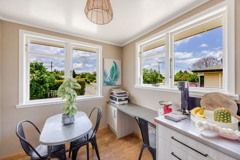 Photo of property in 63 Owen Street, Tikokino, Waipawa, 4273