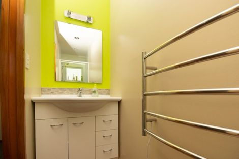 Photo of property in 27a Beach Road, Waikawa, Picton, 7220