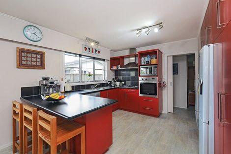 Photo of property in 17 Surrey Street, Taradale, Napier, 4112