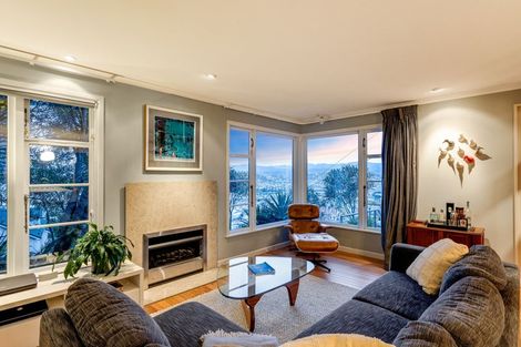 Photo of property in 114 Duncan Terrace, Kilbirnie, Wellington, 6022