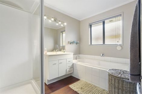 Photo of property in 10 Gracefield Place, Huntington, Hamilton, 3210