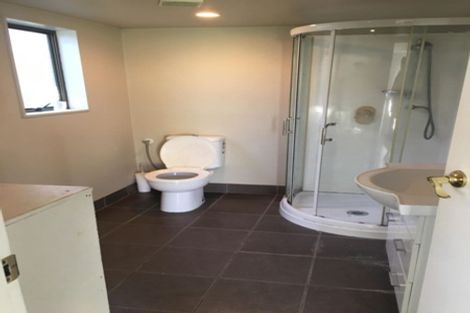 Photo of property in 1/34 Orams Road, Hillpark, Auckland, 2102