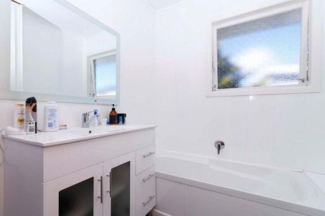 Photo of property in 64 Alderson Road, Fairview Downs, Hamilton, 3214