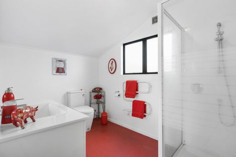 Photo of property in 78b Litten Road, Cockle Bay, Auckland, 2014