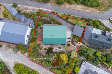 Photo of property in 39 Bayview Crescent, Duvauchelle, 7581