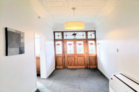 Photo of property in 16 Nile Street, Saint Clair, Dunedin, 9012