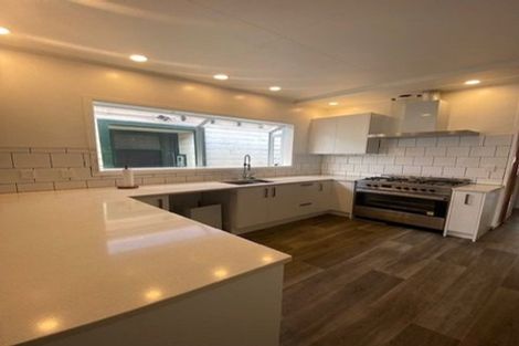 Photo of property in 17 Lawrence Street, Newtown, Wellington, 6021