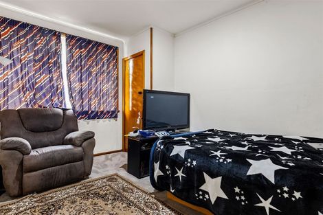 Photo of property in 18 Orontes Street, Shirley, Christchurch, 8013