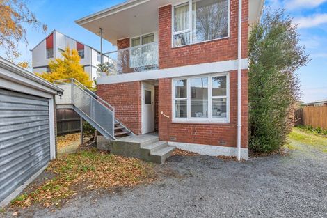 Photo of property in 2/19 Newbridge Place, Ilam, Christchurch, 8041