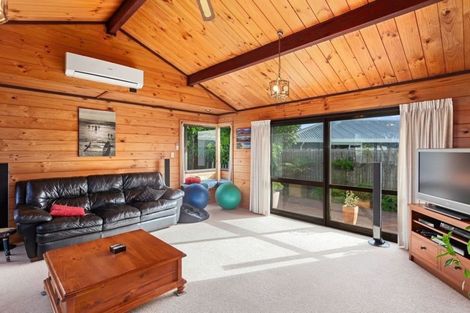 Photo of property in 13 Amber Grove, Whakatane, 3120