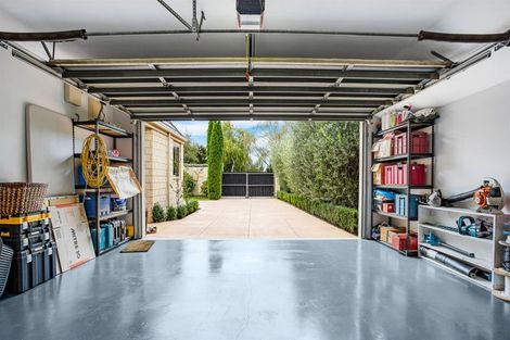 Photo of property in 30 Centaurus Road, Cashmere, Christchurch, 8022