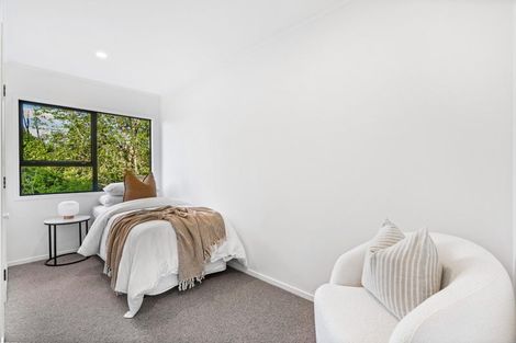 Photo of property in 14 Landsdale Place, Massey, Auckland, 0614