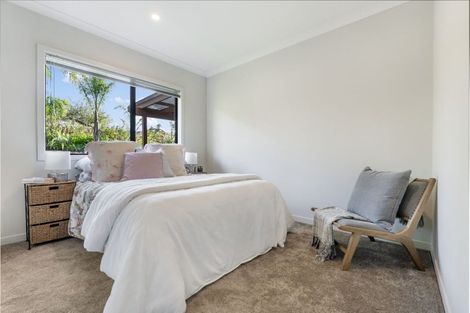 Photo of property in 62 Jeffs Road, Dairy Flat, Albany, 0794