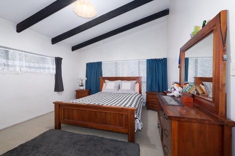 Photo of property in 1 Ross Street, Opua, 0200