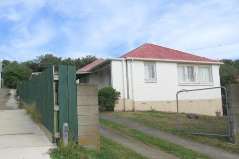 Photo of property in 63 Ahuriri Street, Strathmore Park, Wellington, 6022