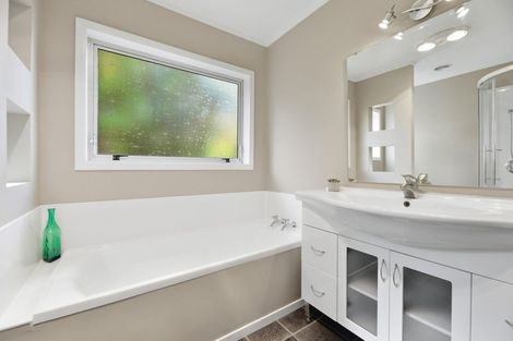 Photo of property in 25 Raymond Avenue, Te Puke, 3119
