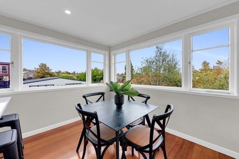 Photo of property in 52 Cambridge Road, Hillcrest, Hamilton, 3216