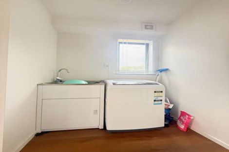 Photo of property in 52 Landon Avenue, Mangere East, Auckland, 2024