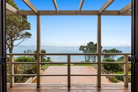 Photo of property in 6 Cliff Road, Torbay, Auckland, 0630