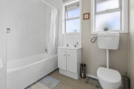 Photo of property in 24 Susan Place, Deanwell, Hamilton, 3206