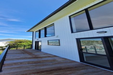 Photo of property in 84 Maupuia Road, Maupuia, Wellington, 6022