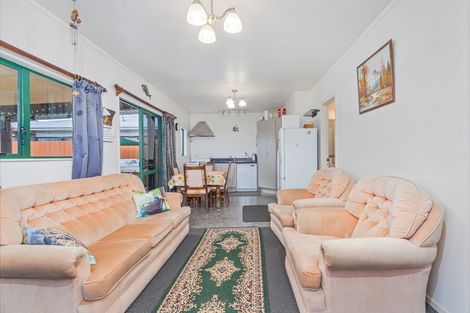 Photo of property in 25 Whitby Avenue, Whitianga, 3510