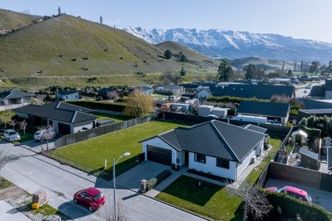 Photo of property in 51 Perriam Place, Mount Pisa, Cromwell, 9383