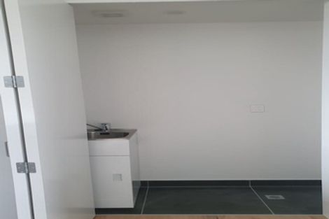 Photo of property in 15/62 Spenmoor Street, Newlands, Wellington, 6037